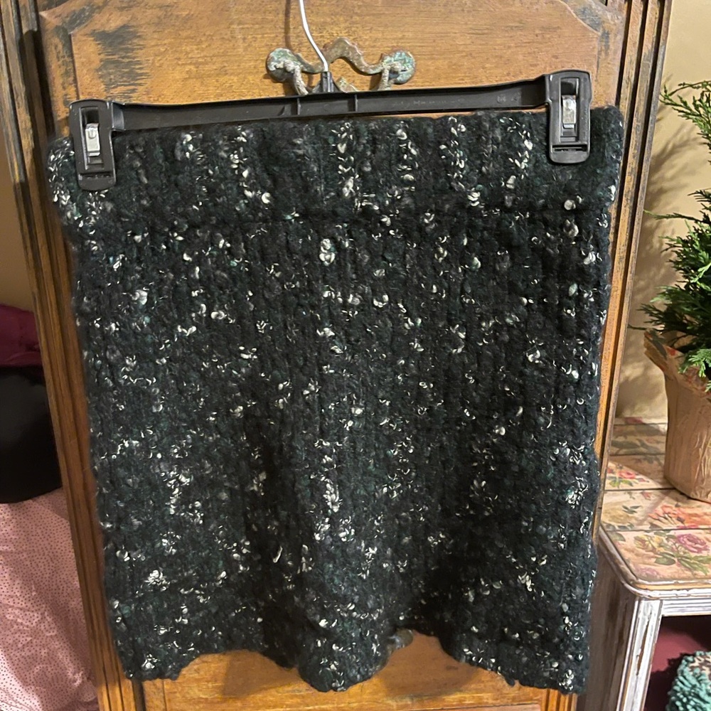 Kenar soft sweater skirt Medium A-line wide elastic waist